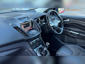 Used Ford Kuga 2016 for sale - 76647479: Photo