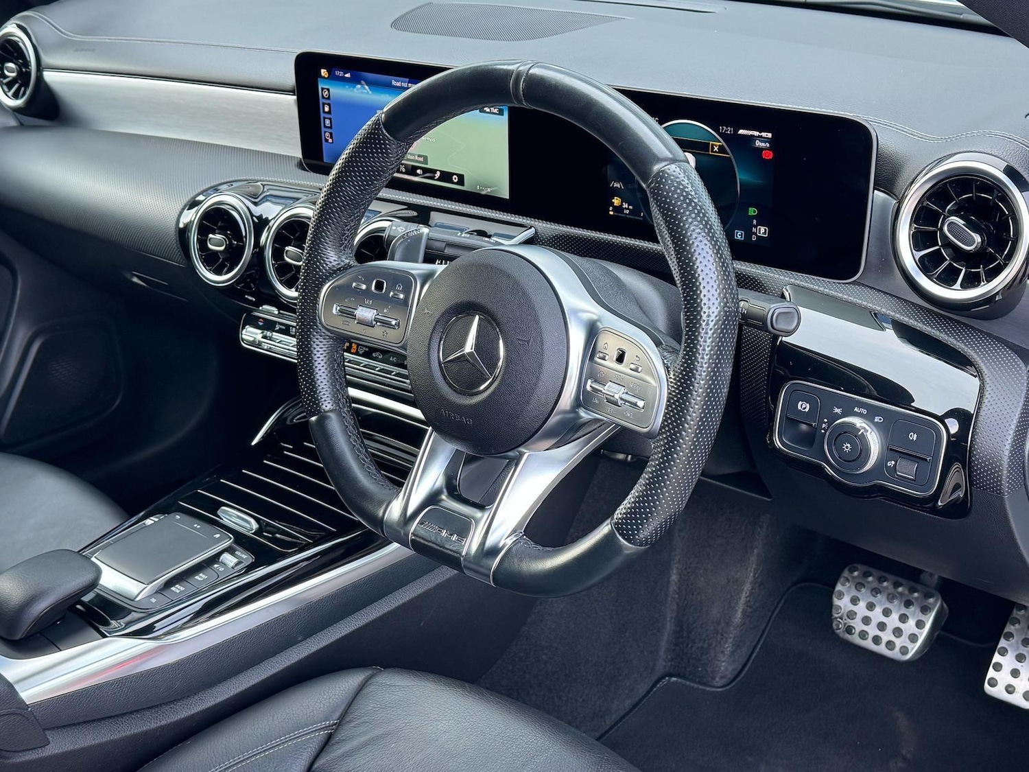 Used Mercedes-Benz CLA 2021 for sale - 77376392: Photo 25