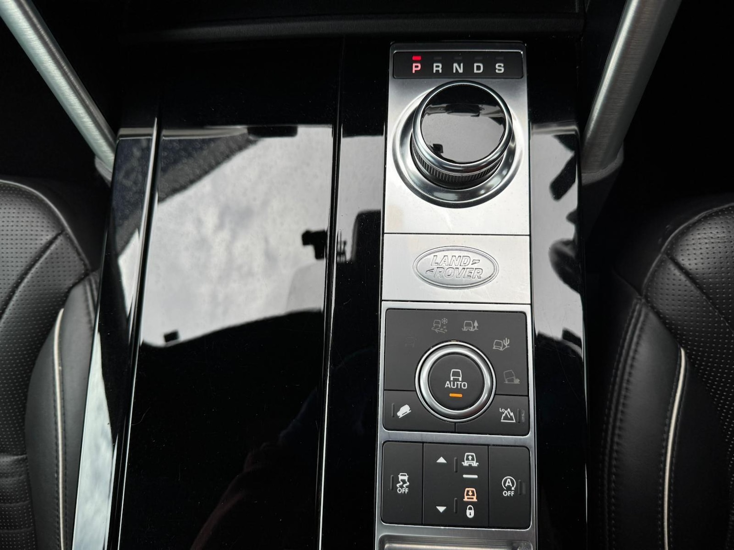 Used Land Rover Discovery 2019 for sale - 76671517: Photo 19