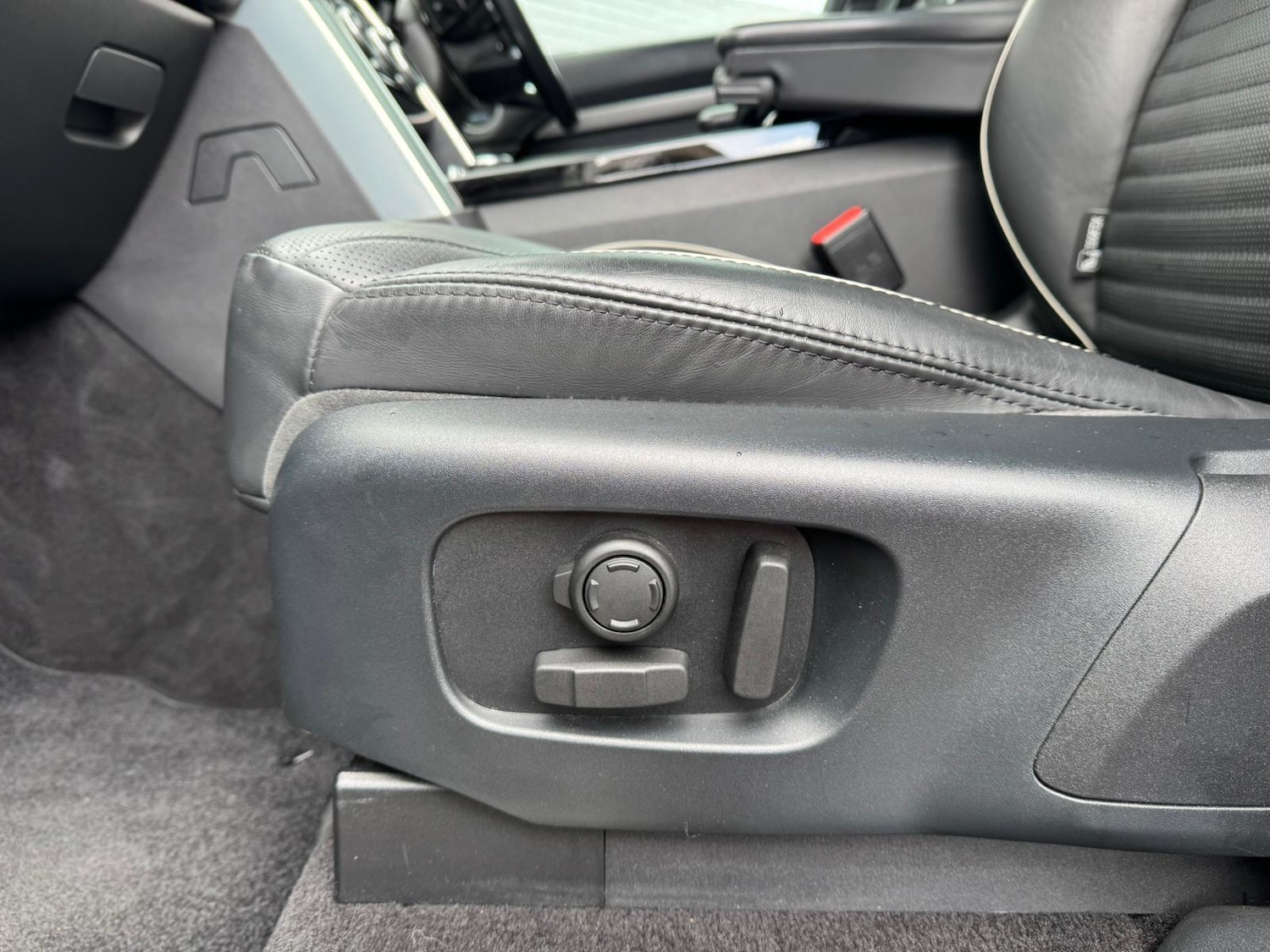 Used Land Rover Discovery 2019 for sale - 76671517: Photo 20