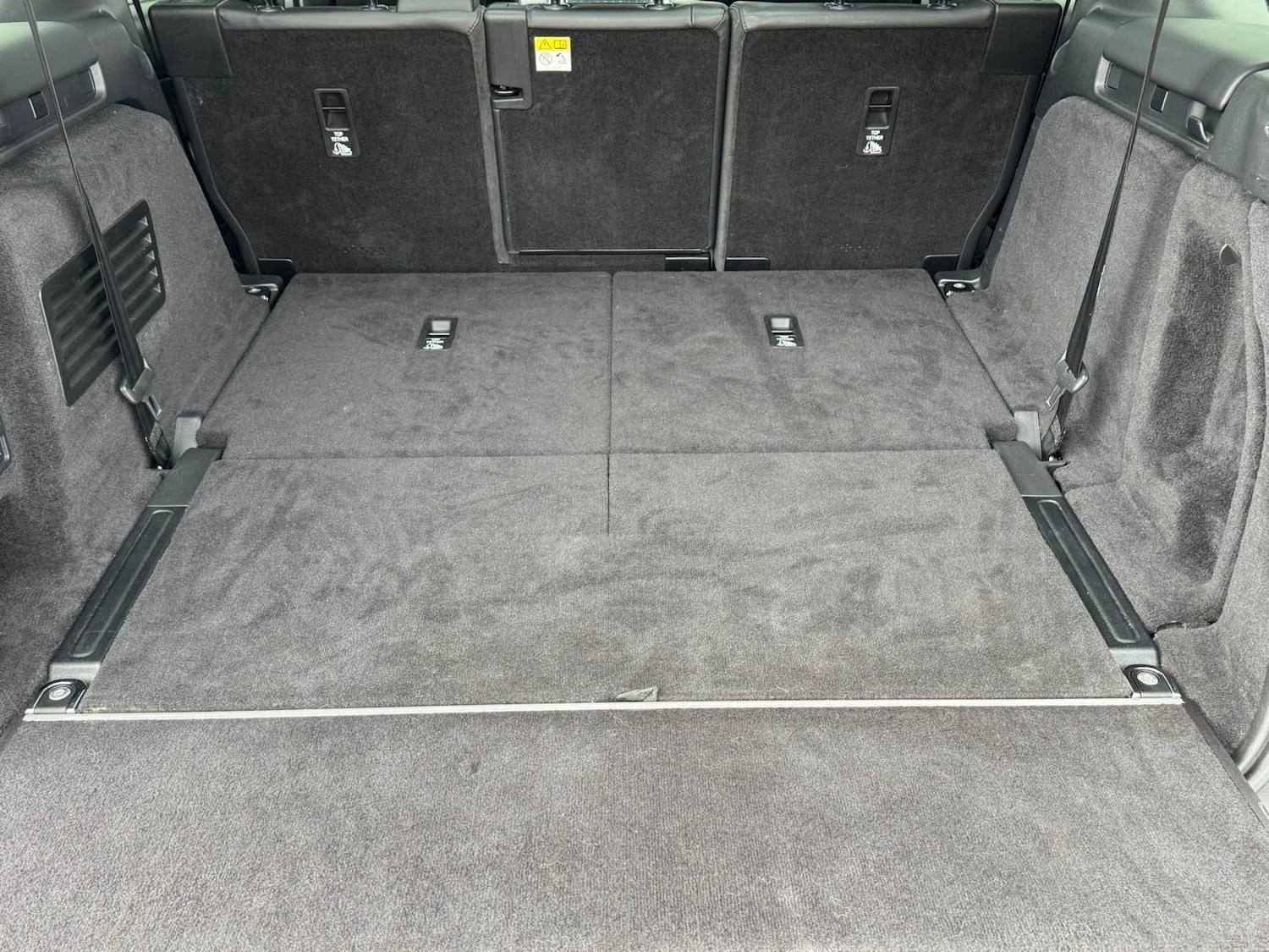 Used Land Rover Discovery 2019 for sale - 76671517: Photo 31