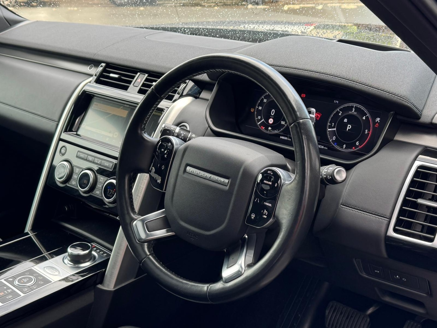 Used Land Rover Discovery 2019 for sale - 76671517: Photo 33