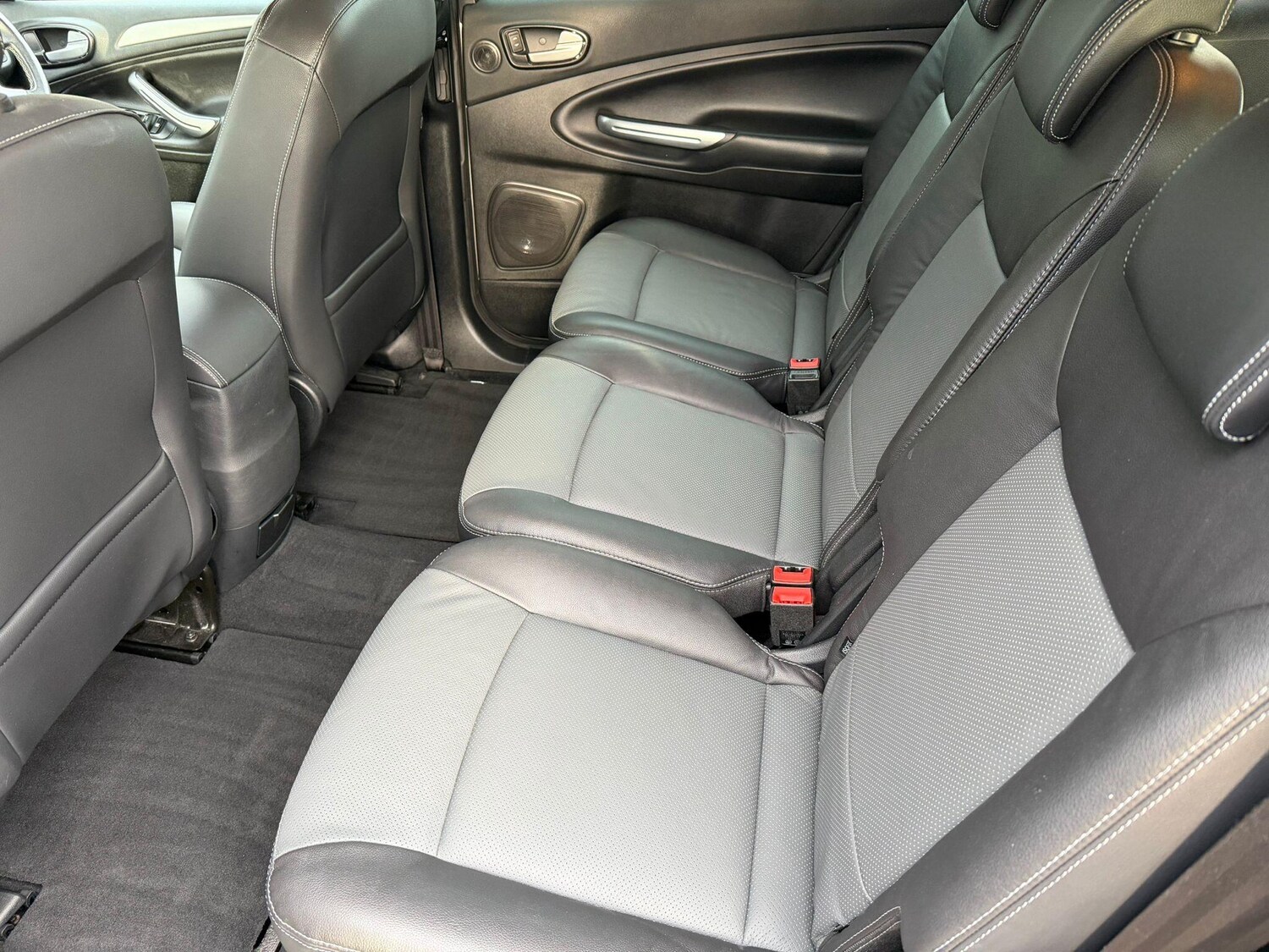 Used Ford S-Max for sale - 77574658: Photo 11