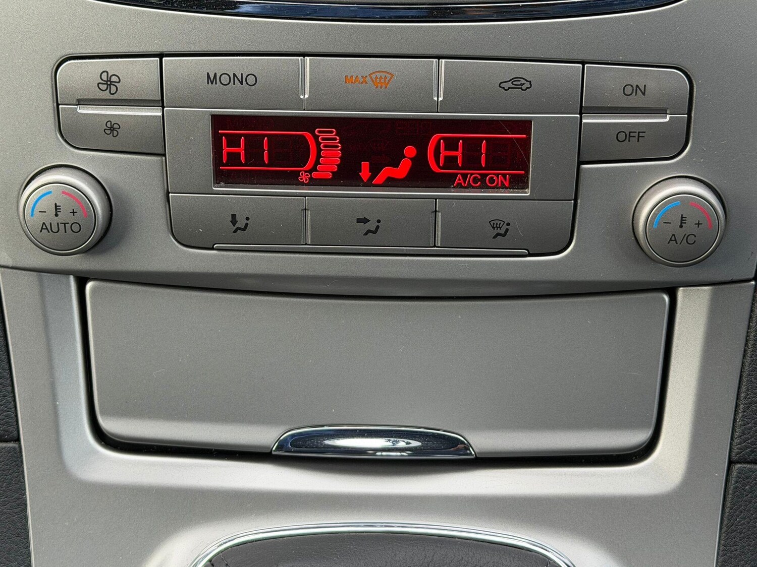 Used Ford S-Max for sale - 77574658: Photo 16