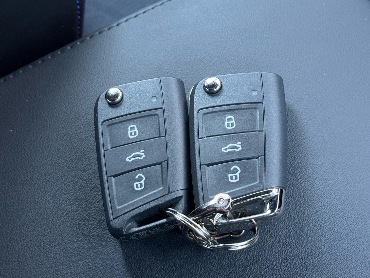 Used Volkswagen T-Roc 2024 for sale - 76990001: Photo 12