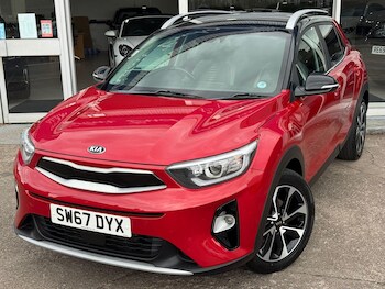 Used Kia Stonic 2017 for sale - 76647622: Photo