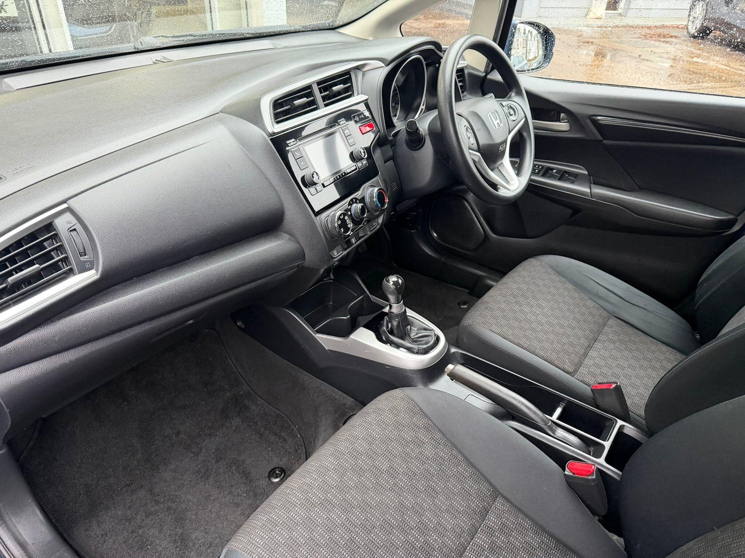 Used Honda Jazz 2016 for sale - 77155956: Photo 9