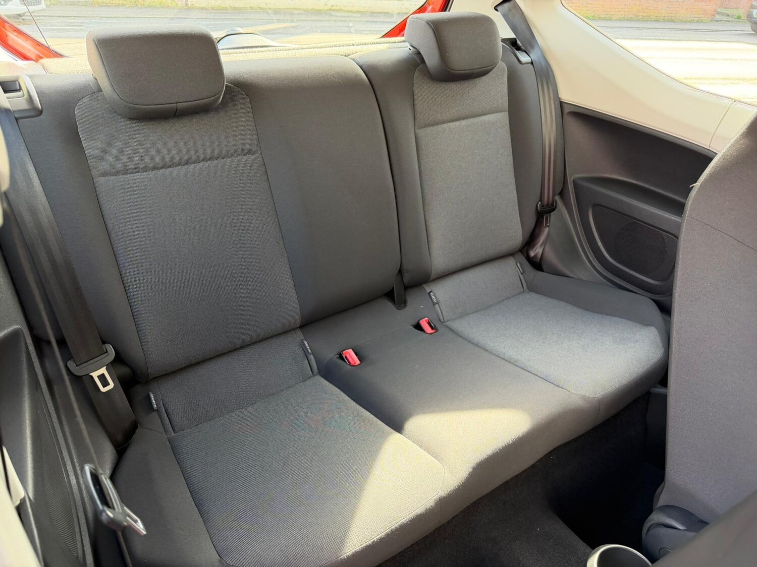 Used Volkswagen up! 2016 for sale - 77939717: Photo 12