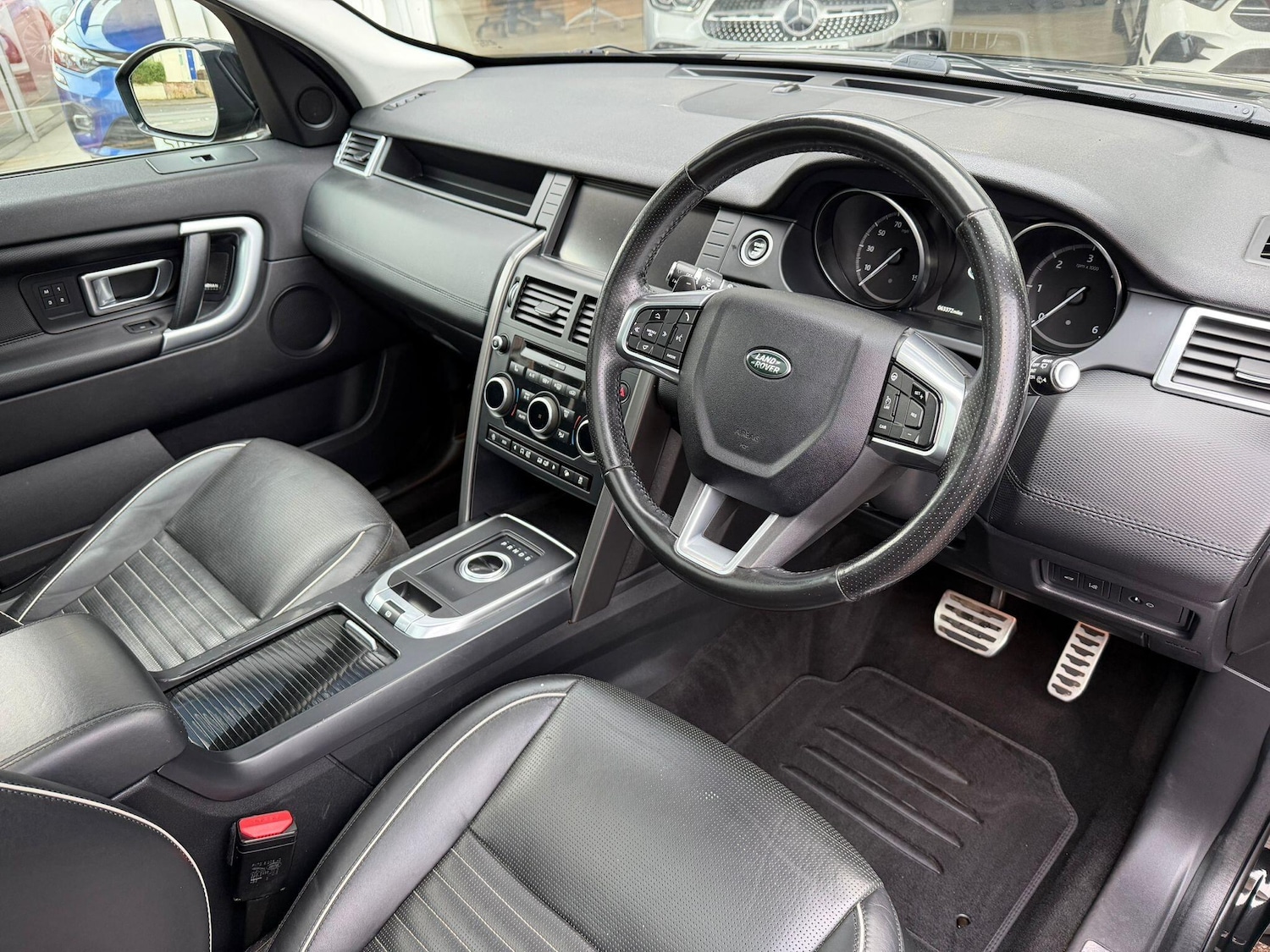 Used Land Rover Discovery Sport for sale - 77852957: Photo 32