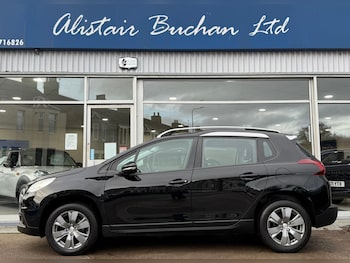 Used Peugeot 2008 2016 for sale - 76936504: Photo