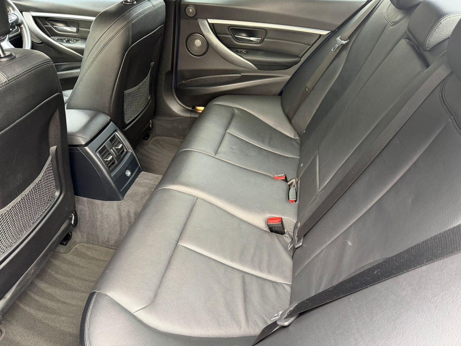 Used BMW 3 Series 2018 for sale - 76753307: Photo 9