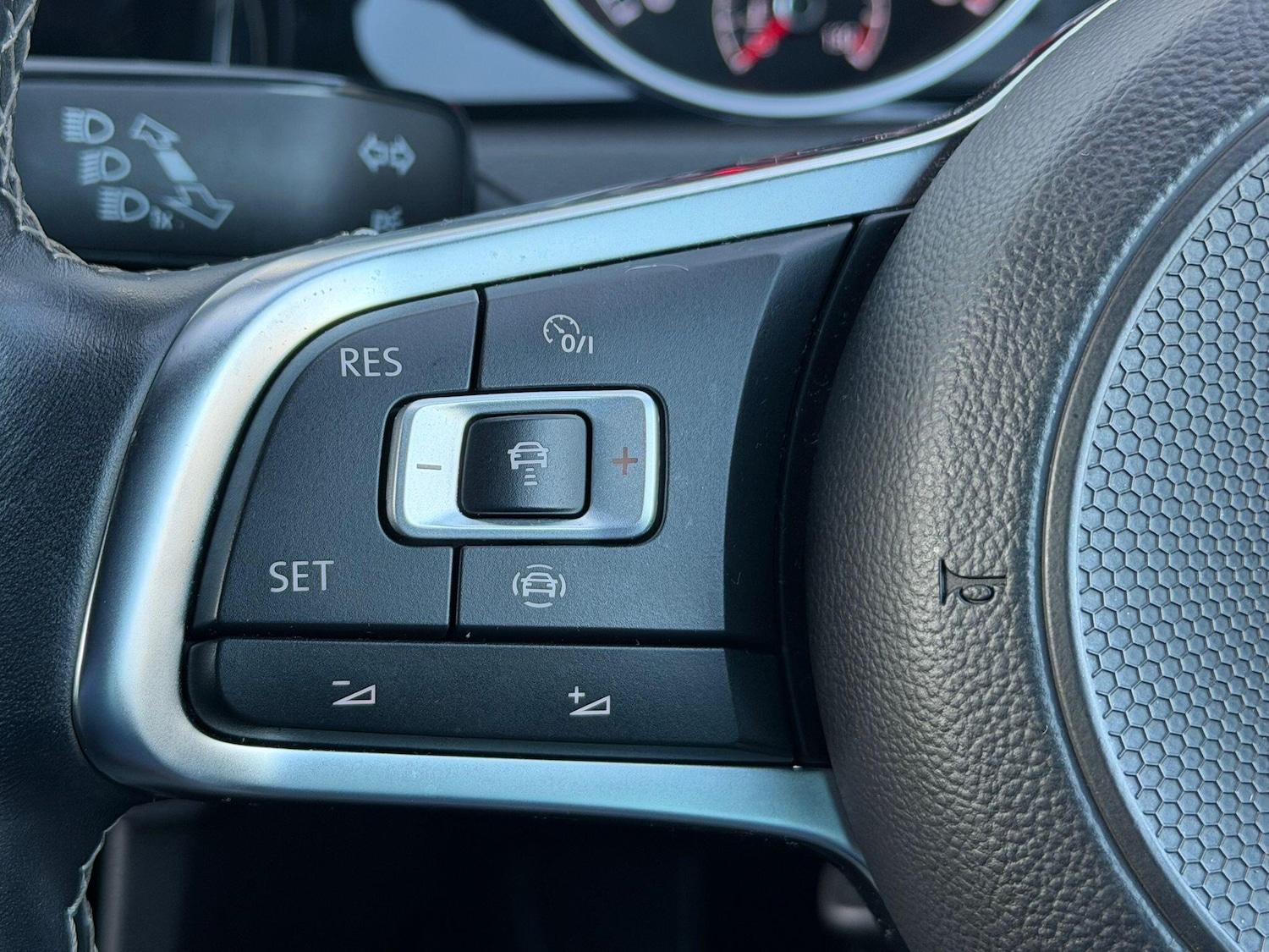 Used Volkswagen Golf 2019 for sale - 77358452: Photo 14