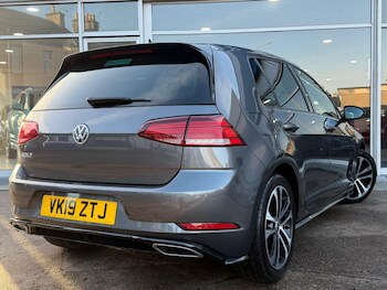 Used Volkswagen Golf 2019 for sale - 77358452: Photo
