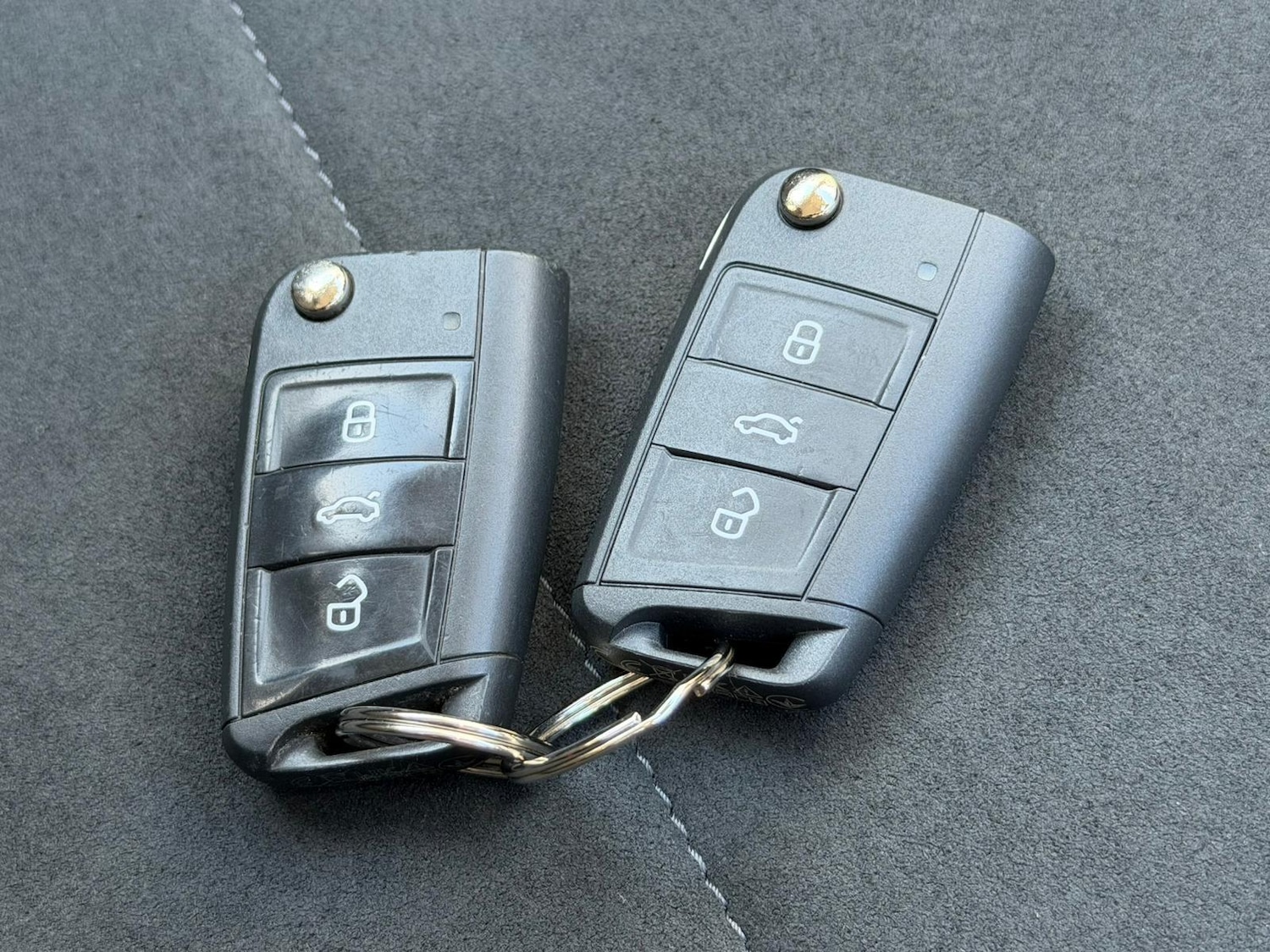 Used Volkswagen T-Roc 2023 for sale - 76645000: Photo 15