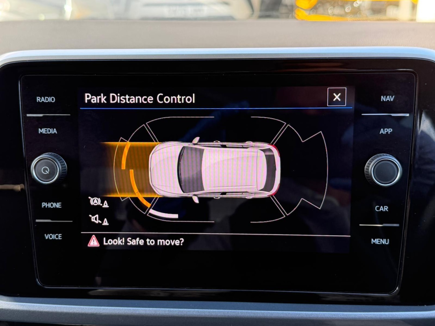 Used Volkswagen T-Roc 2023 for sale - 76645000: Photo 21