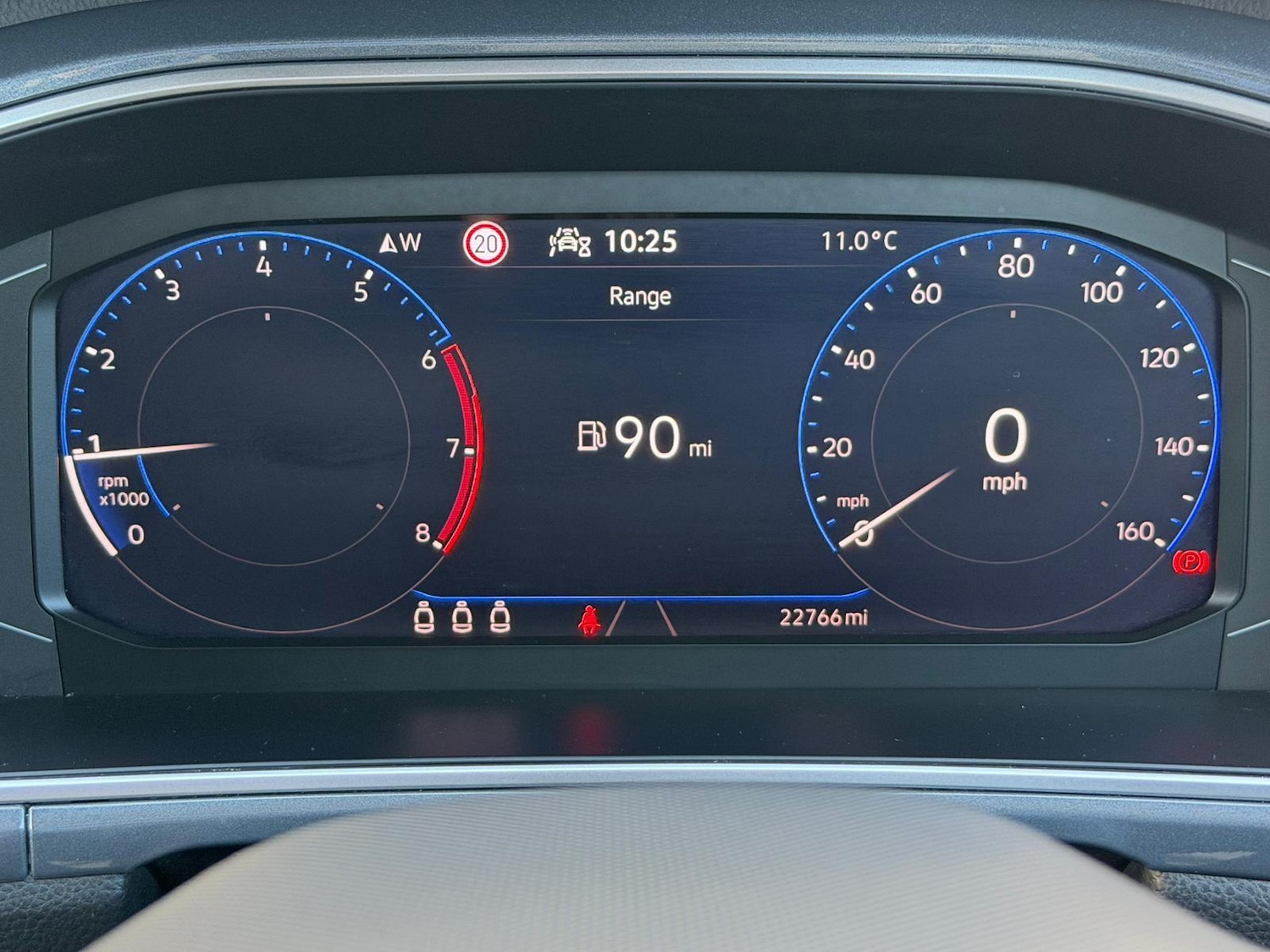 Used Volkswagen T-Roc 2023 for sale - 76645000: Photo 22