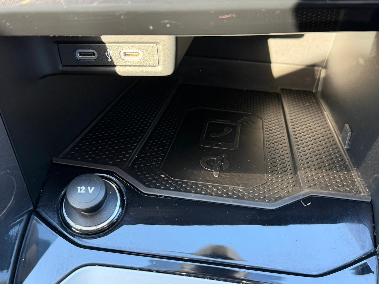 Used Volkswagen T-Roc 2023 for sale - 76645000: Photo 27