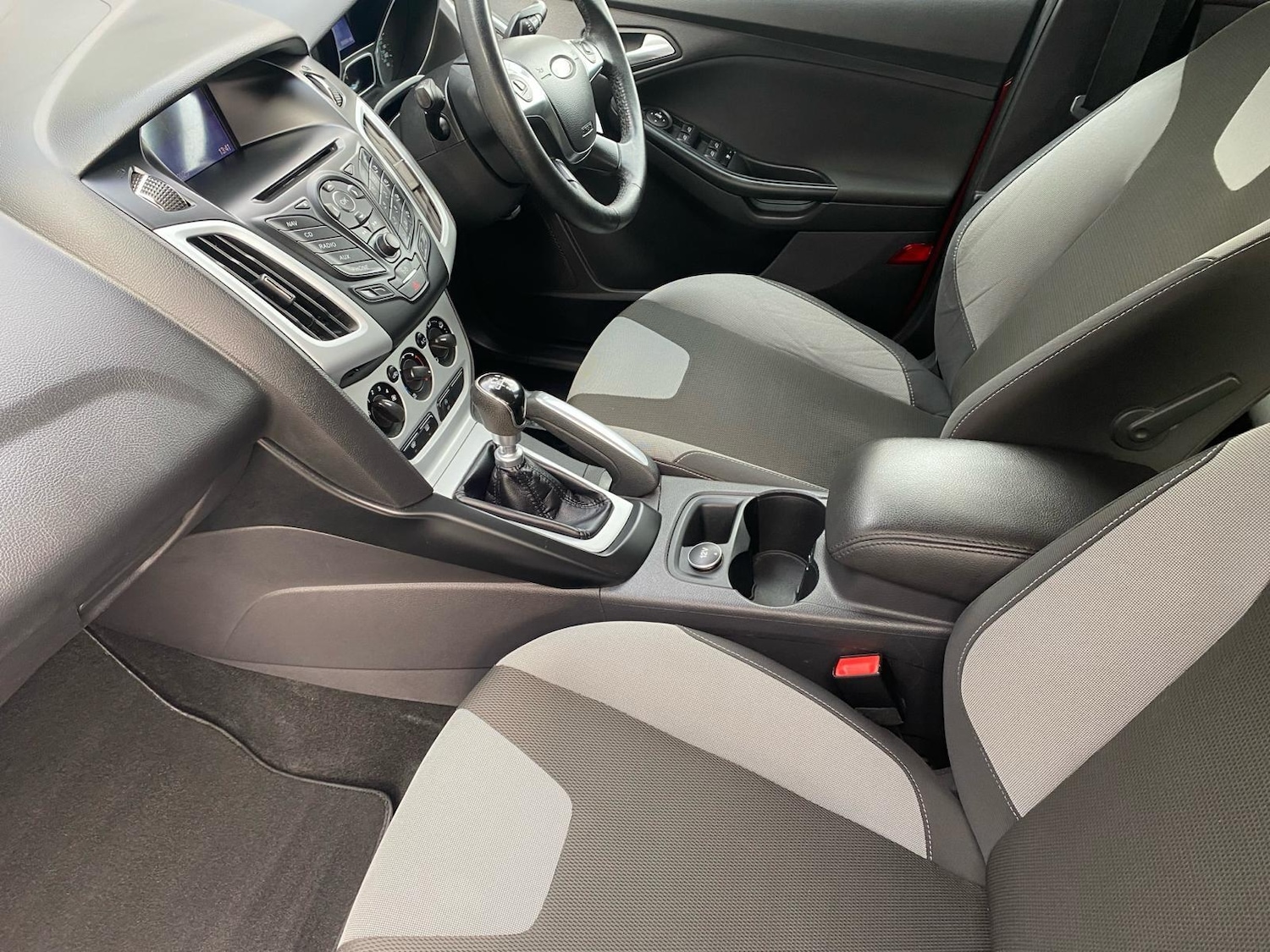 Used Ford Focus 2012 for sale - 76647596: Photo 13