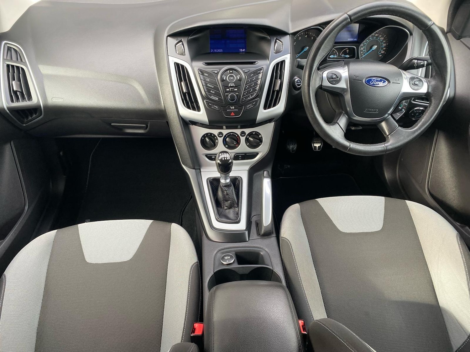 Used Ford Focus 2012 for sale - 76647596: Photo 4