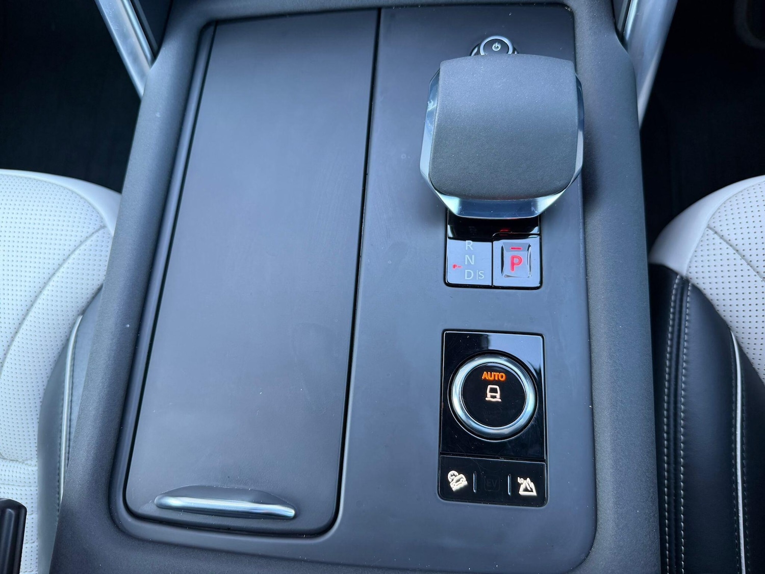 Used Land Rover Discovery 2021 for sale - 76647626: Photo 19