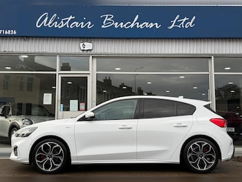 Used Ford Focus 2020 for sale - 76752503: Photo