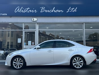 Used Lexus IS 2016 for sale - 76992571: Photo