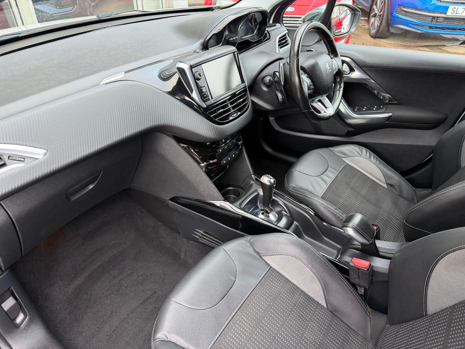 Used Peugeot 2008 2015 for sale - 77625007: Photo 25