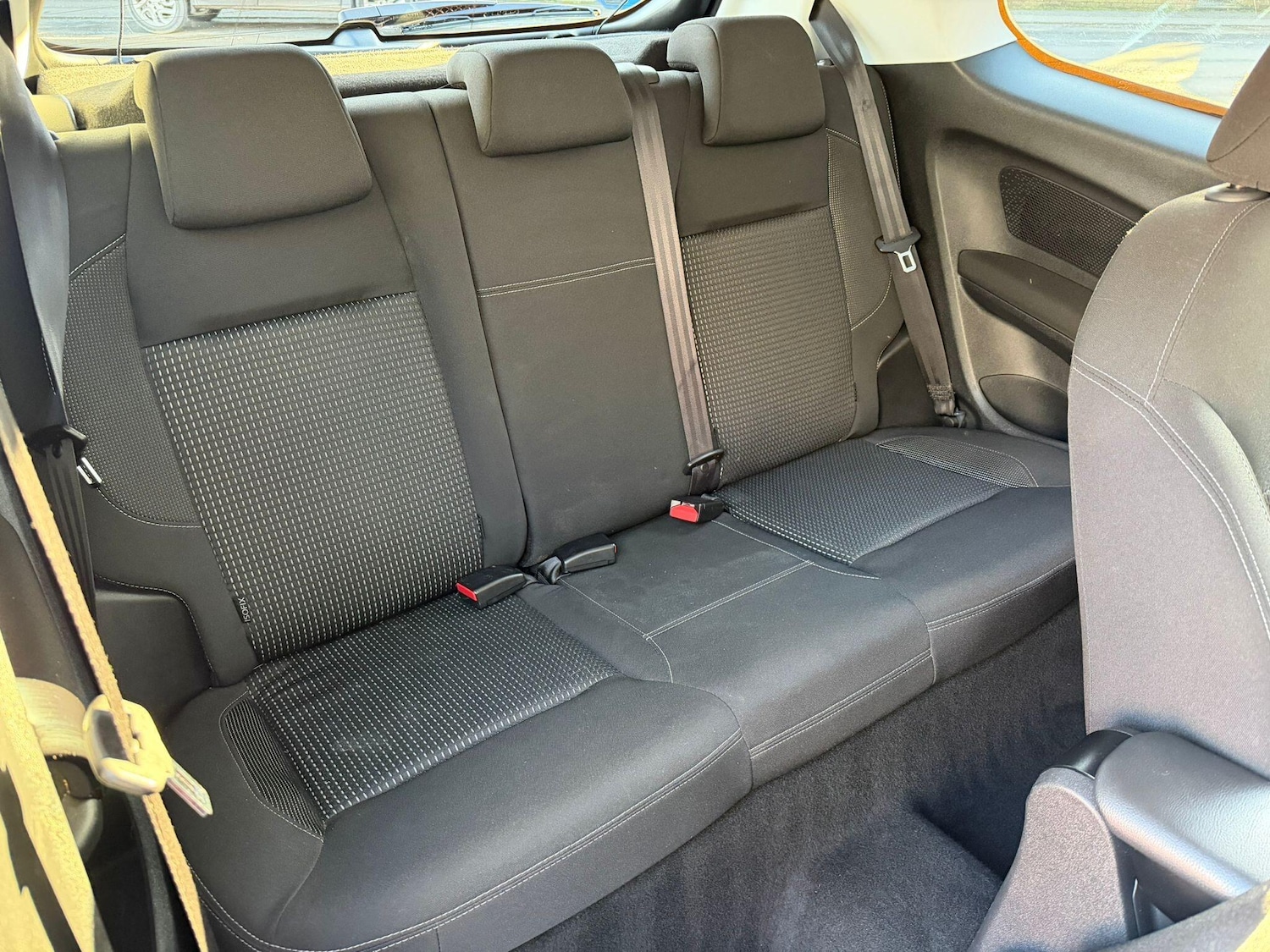 Used Peugeot 208 2017 for sale - 77268160: Photo 10