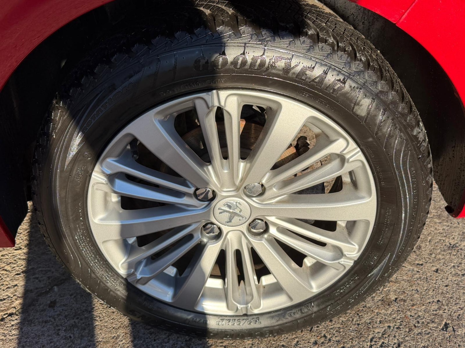 Used Peugeot 208 2017 for sale - 77268160: Photo 18