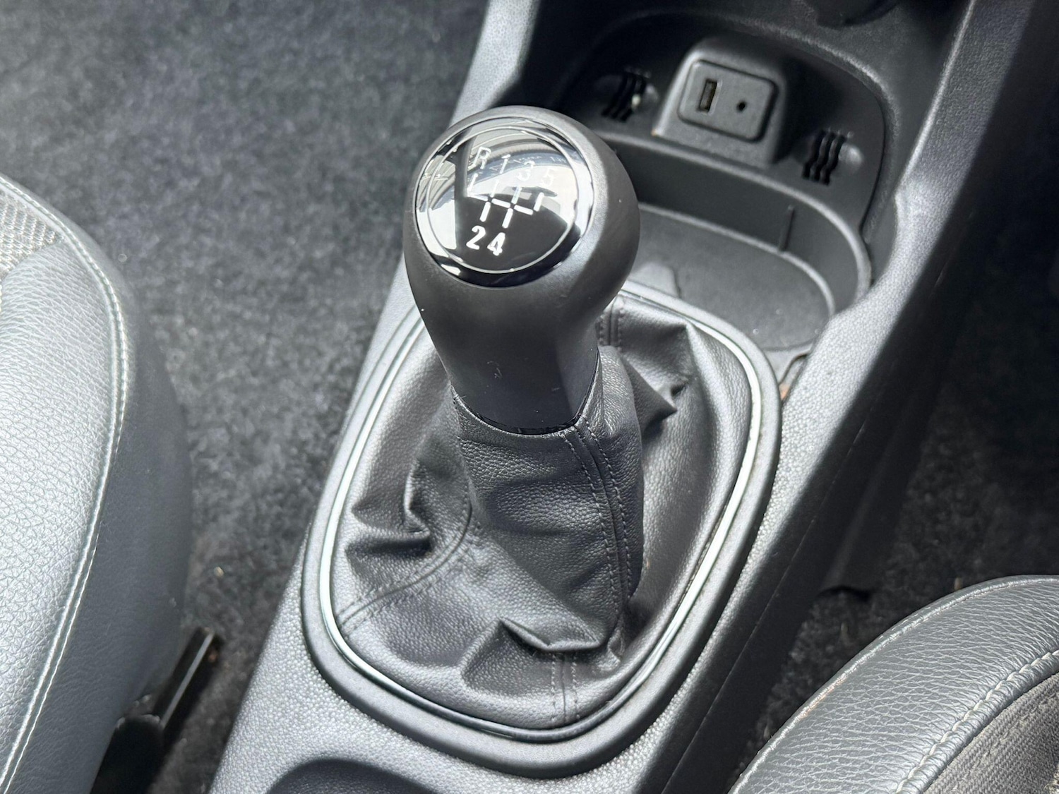 Used Vauxhall Corsa 2014 for sale - 77175259: Photo 6