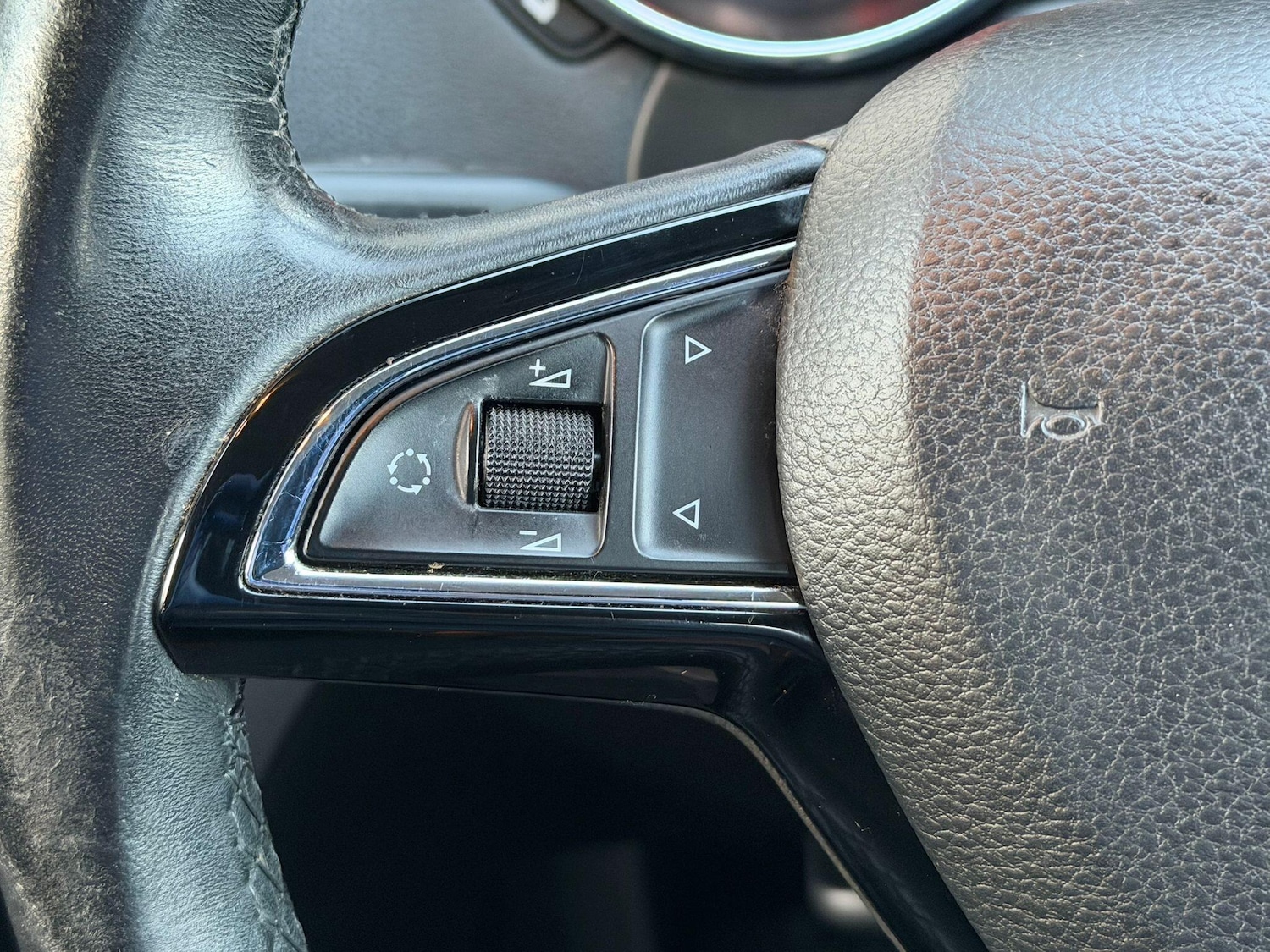 Used Skoda Yeti 2015 for sale - 76772235: Photo 12