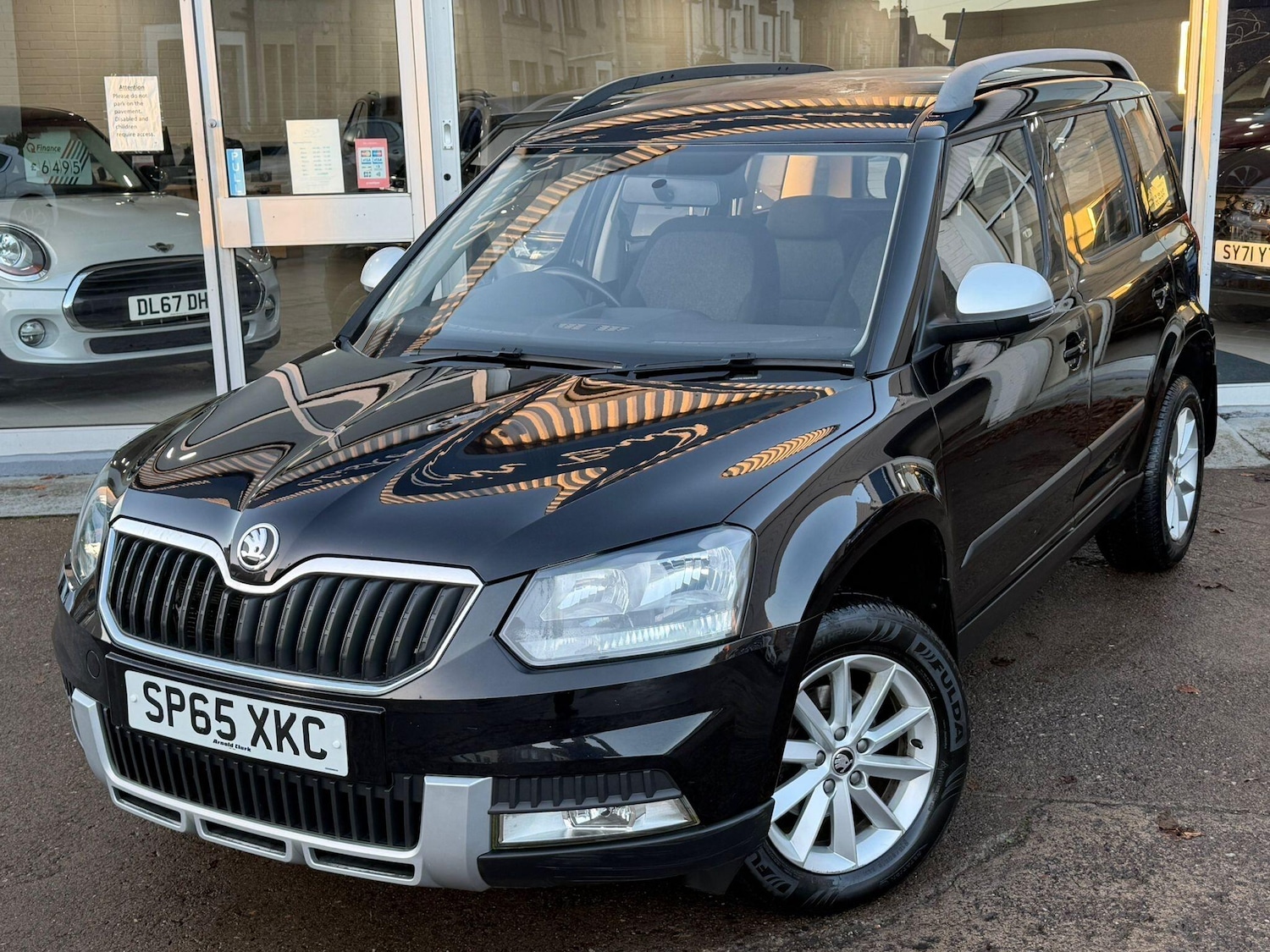 Used Skoda Yeti 2015 for sale - 76772235: Photo 4
