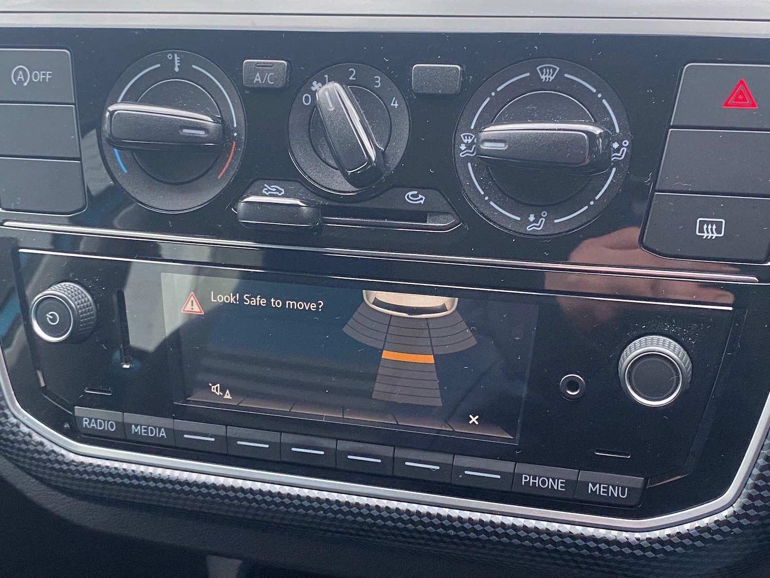 Used Volkswagen up! 2019 for sale - 76647459: Photo 21