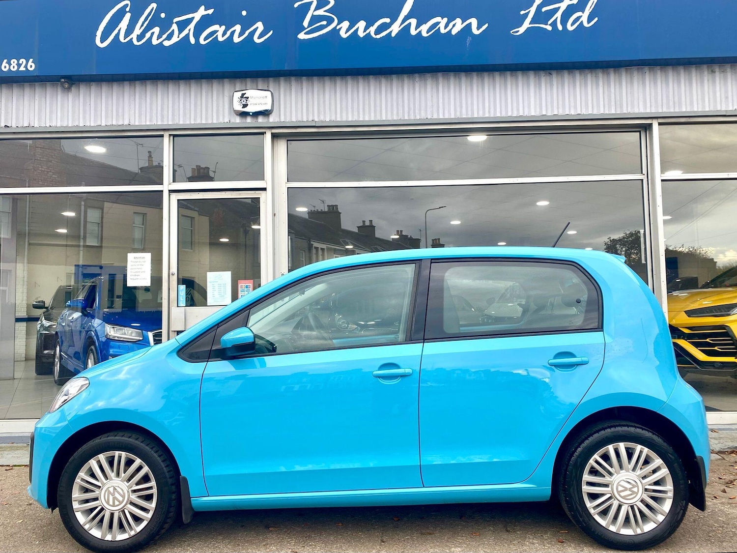 Used Volkswagen up! 2019 for sale - 76647459: Photo 4