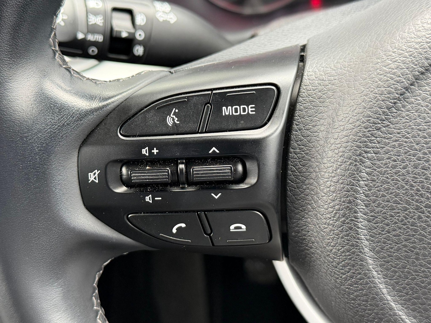 Used Kia Rio 2023 for sale - 76647530: Photo 11