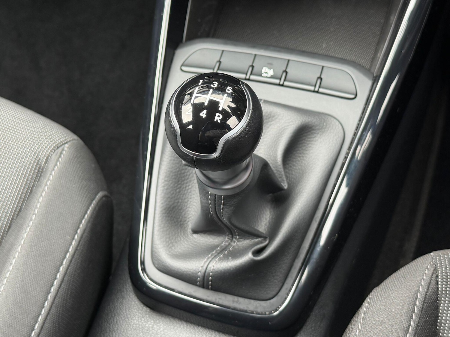 Used Kia Rio 2023 for sale - 76647530: Photo 6