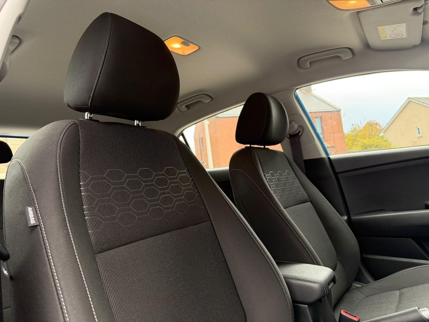 Used Kia Rio 2023 for sale - 76647530: Photo 8