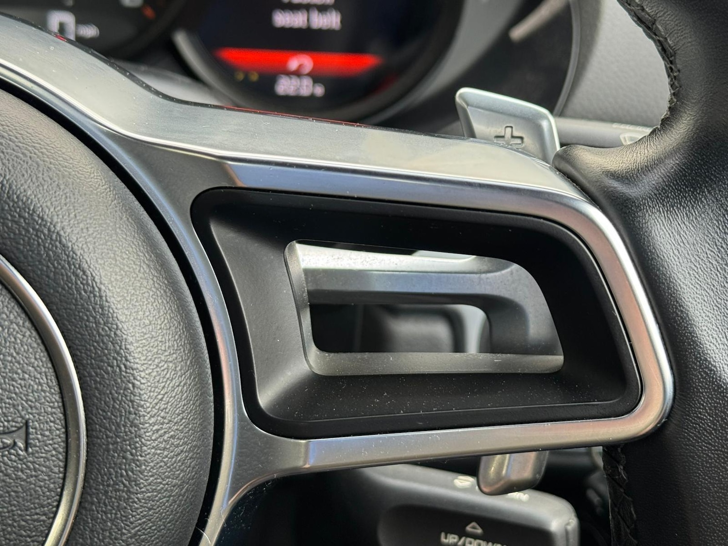 Used Porsche Boxster 2019 for sale - 76832792: Photo 15