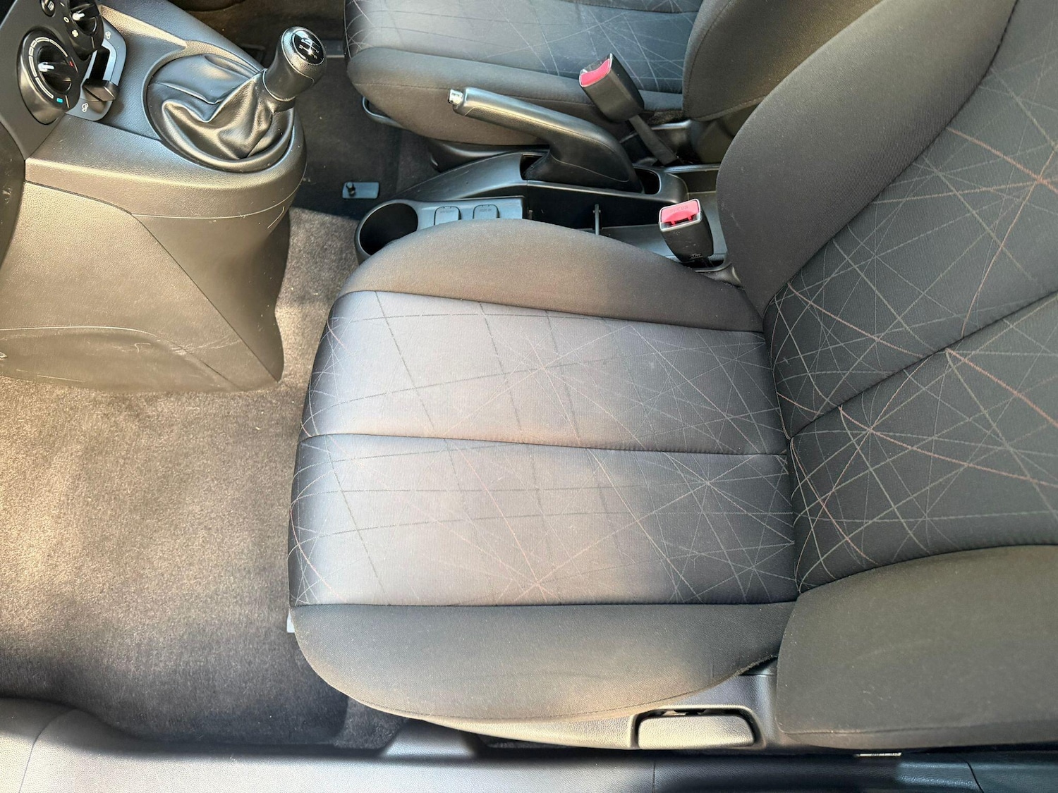 Used Mazda Mazda2 2012 for sale - 77215847: Photo 19