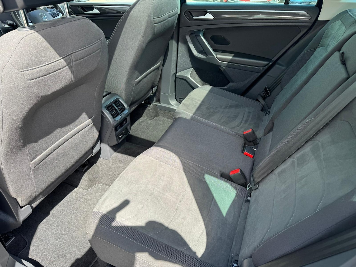 Used Volkswagen Tiguan 2021 for sale - 76991330: Photo 10