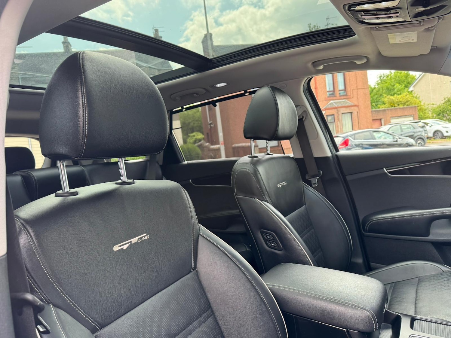 Used Kia Sorento 2019 for sale - 76647499: Photo 8