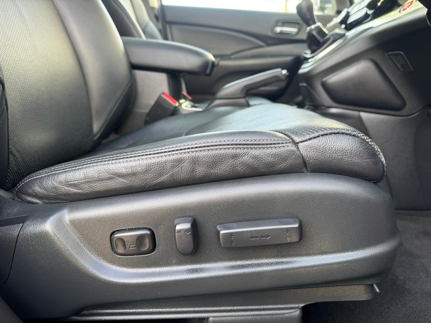 Used Honda CR-V 2017 for sale - 77598206: Photo 17