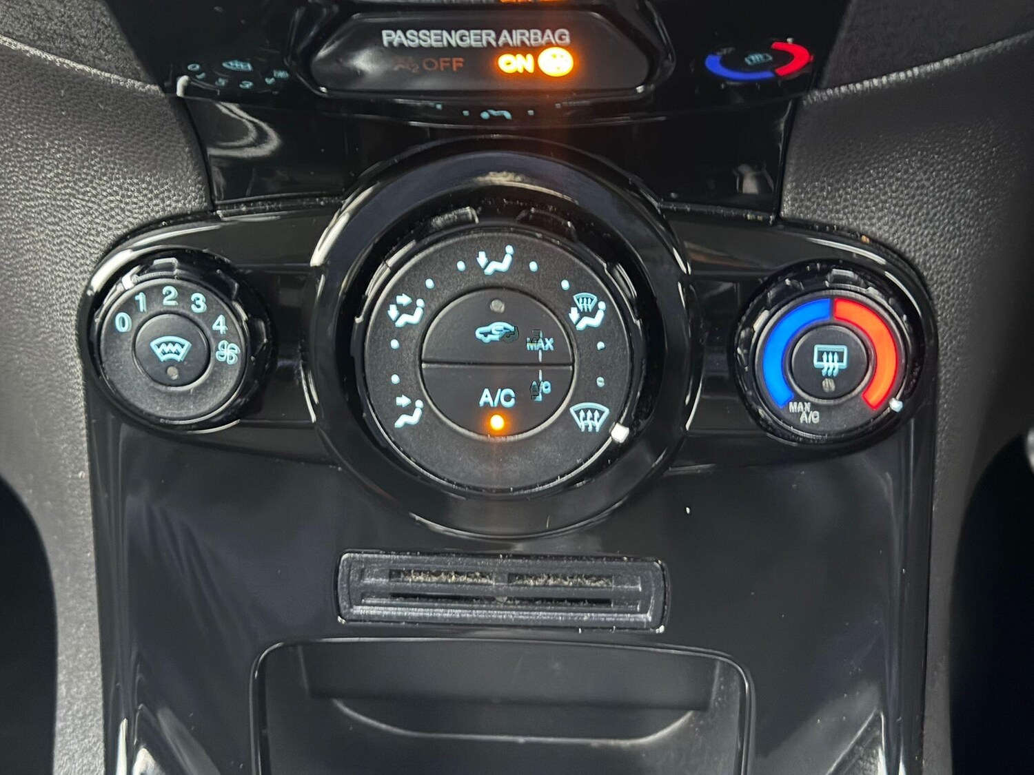 Used Ford Fiesta for sale - 77658860: Photo 25