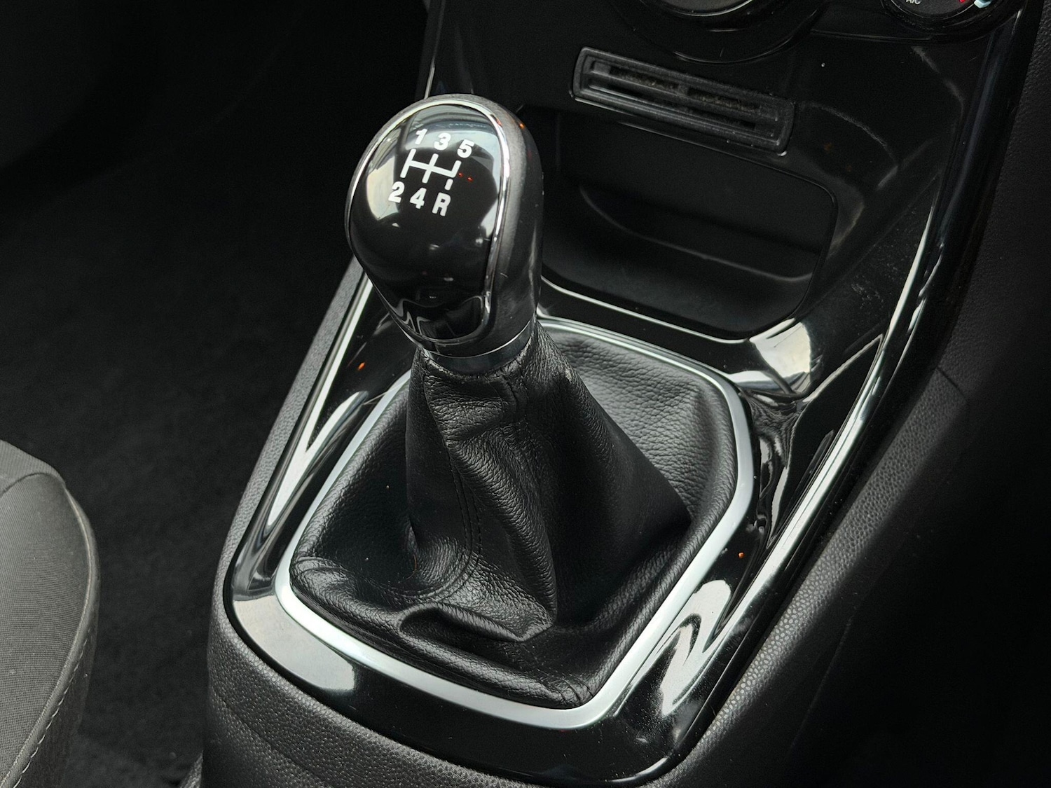 Used Ford Fiesta for sale - 77658860: Photo 5