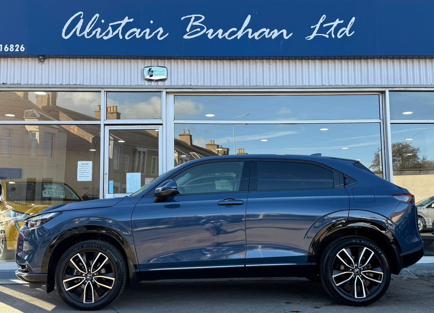 Used Honda HR-V 2025 for sale - 77723612: Photo 2