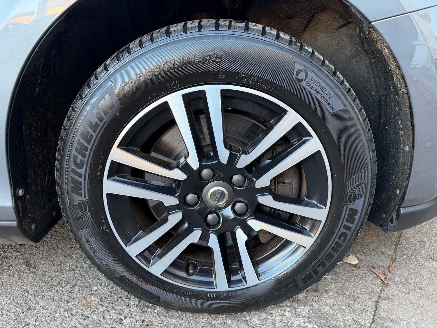 Used Volvo V40 2017 for sale - 76644604: Photo 19