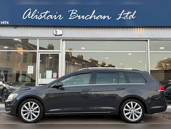 Used Volkswagen Golf 2014 for sale - 76647496: Photo