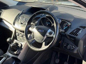 Used Ford Kuga 2015 for sale - 77586722: Photo