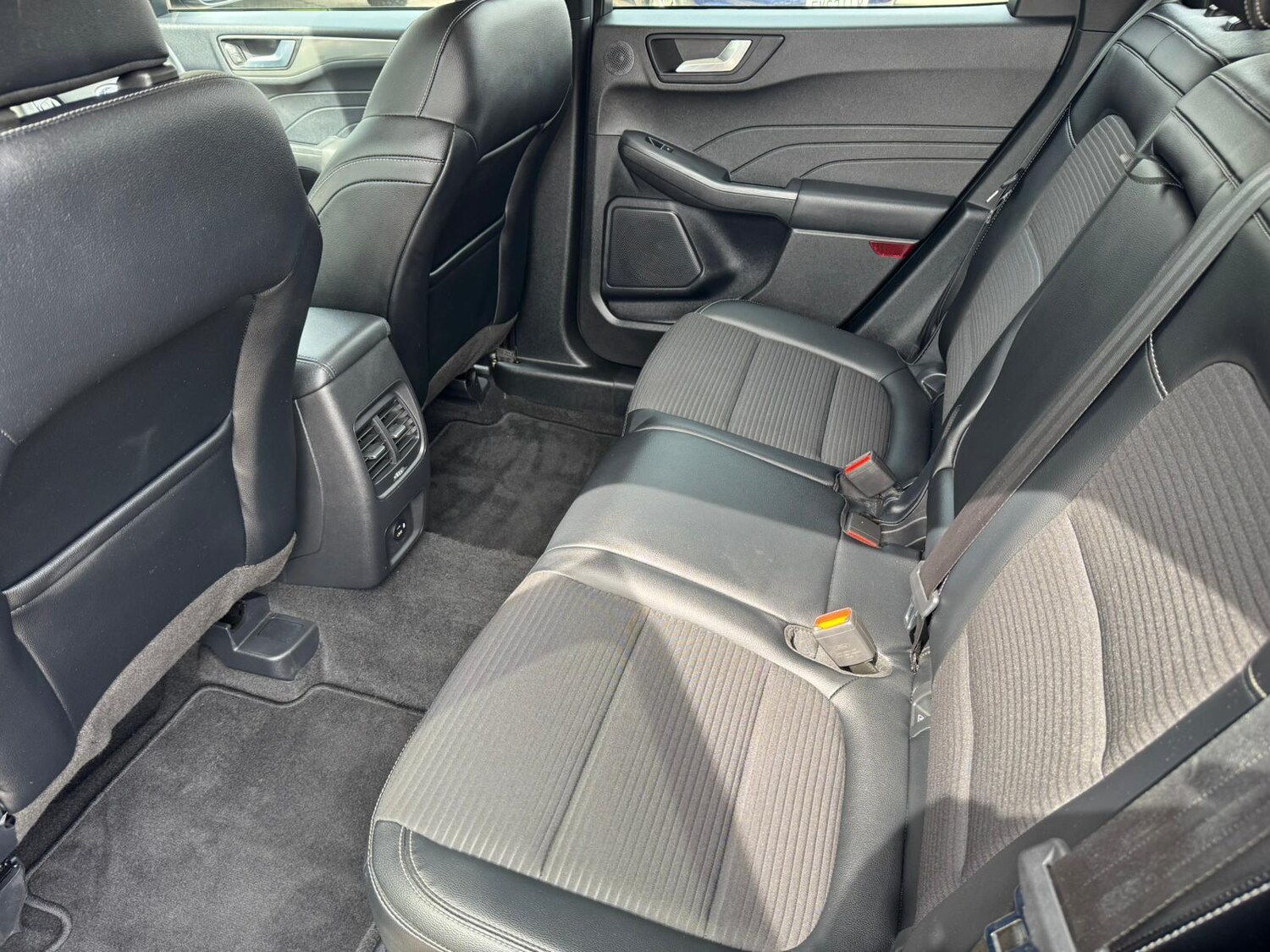 Used Ford Kuga 2022 for sale - 76647552: Photo 10