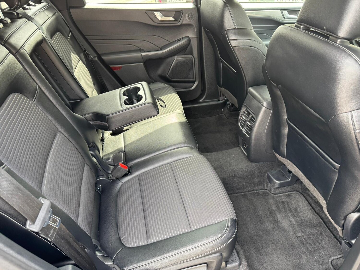 Used Ford Kuga 2022 for sale - 76647552: Photo 11